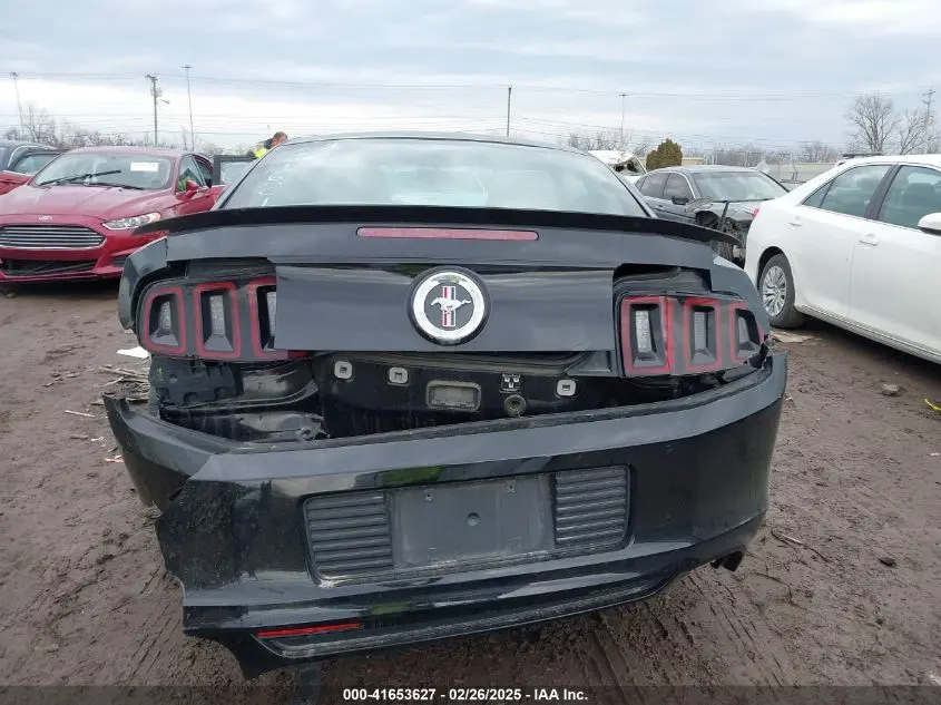 2013 FORD MUSTANG V6