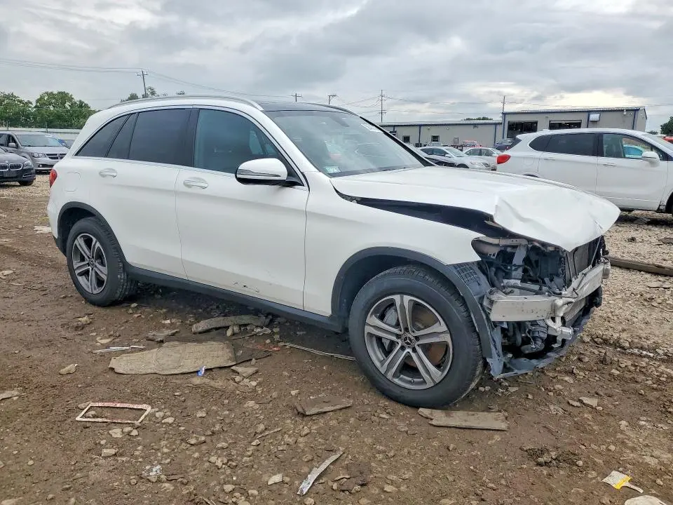 2018 MERCEDES-BENZ GLC 300 4MATIC  