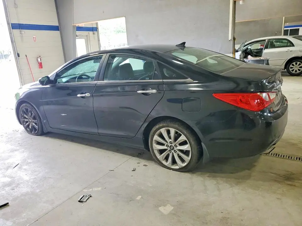 2011 HYUNDAI SONATA SE  