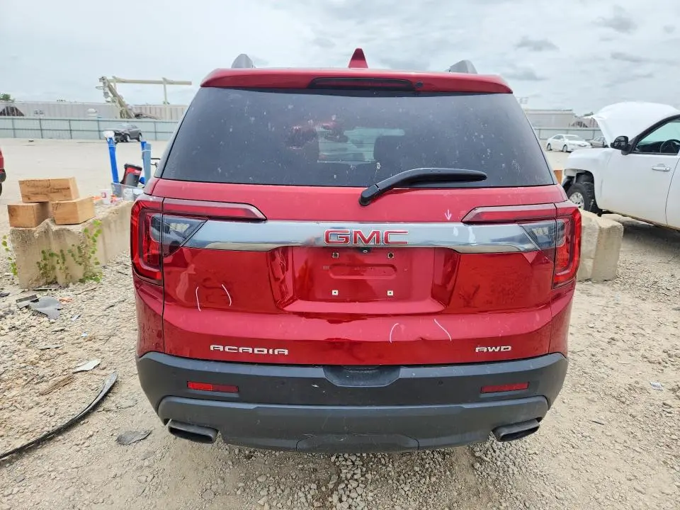 2021 GMC ACADIA AT4  