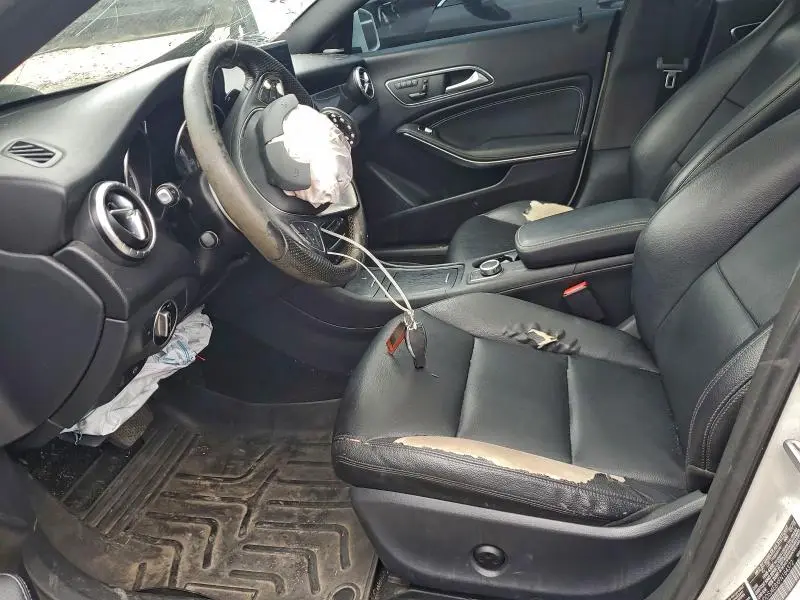 2015 MERCEDES-BENZ CLA 250  