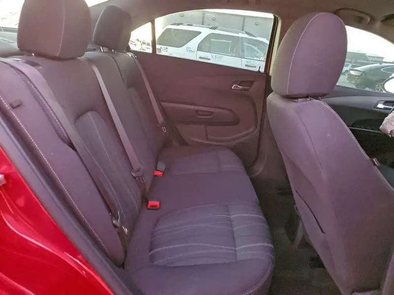 2017 CHEVROLET SONIC LT  