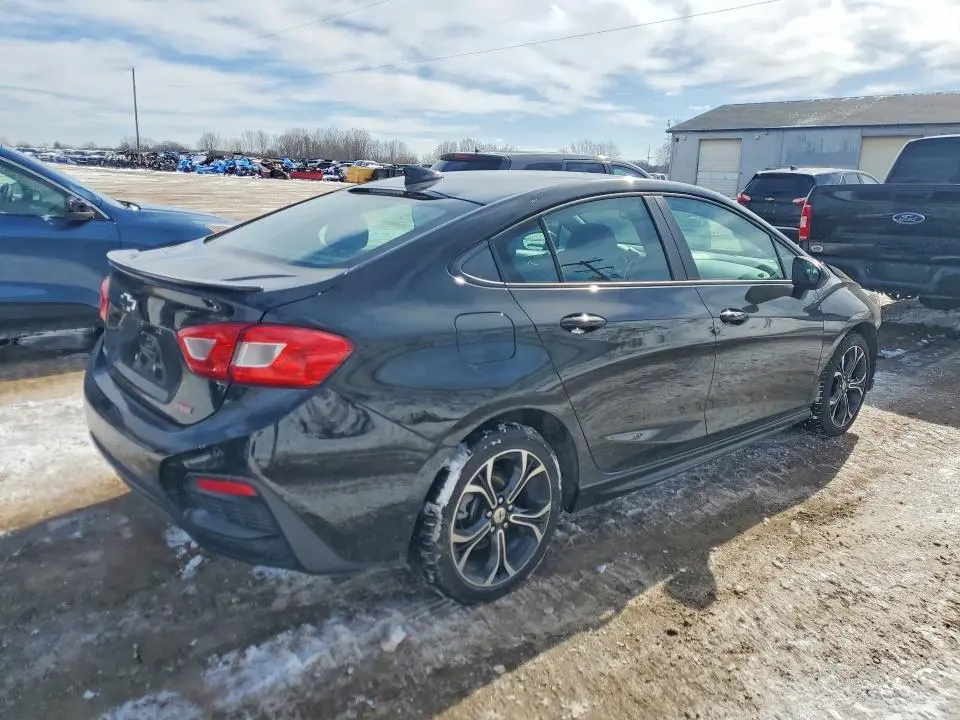 2019 CHEVROLET CRUZE LT  
