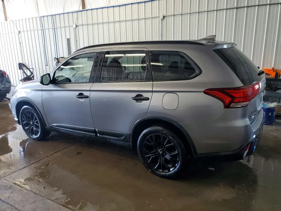 2019 MITSUBISHI OUTLANDER SE  