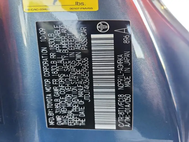 2010 TOYOTA YARIS BASE  