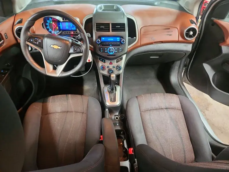 2014 CHEVROLET SONIC LT  