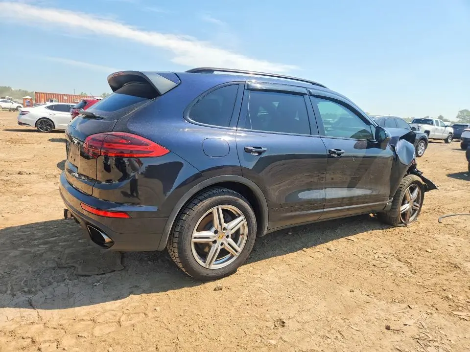 2016 PORSCHE CAYENNE   