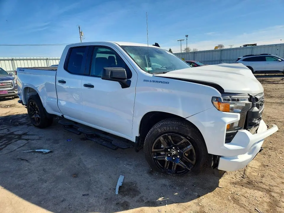2022 CHEVROLET SILVERADO K1500 CUSTOM  