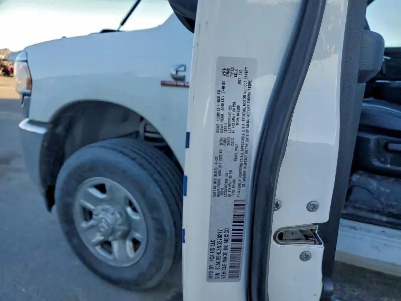 2022 RAM 2500 TRADESMAN  