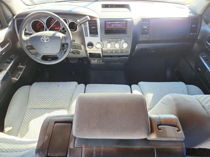 2013 TOYOTA TUNDRA   