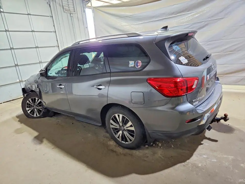 2019 NISSAN PATHFINDER SV  