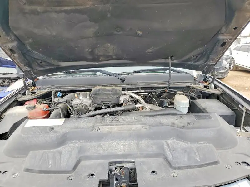 2011 GMC SIERRA K2500 SLE  