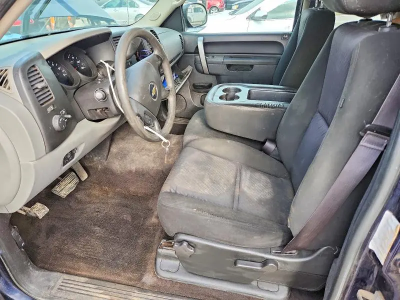2011 CHEVROLET SILVERADO C1500 LS  