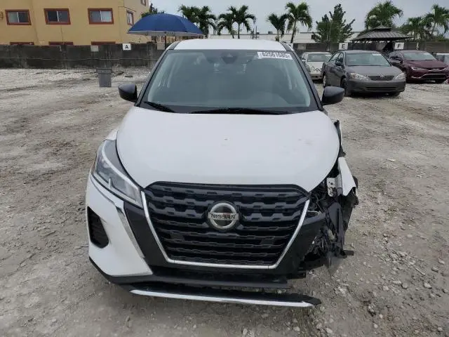 2021 NISSAN KICKS S  