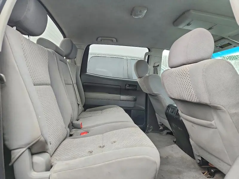 2011 TOYOTA TUNDRA GRADE  