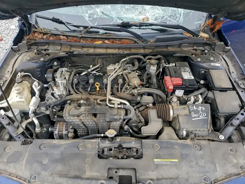 2021 NISSAN ALTIMA SR  