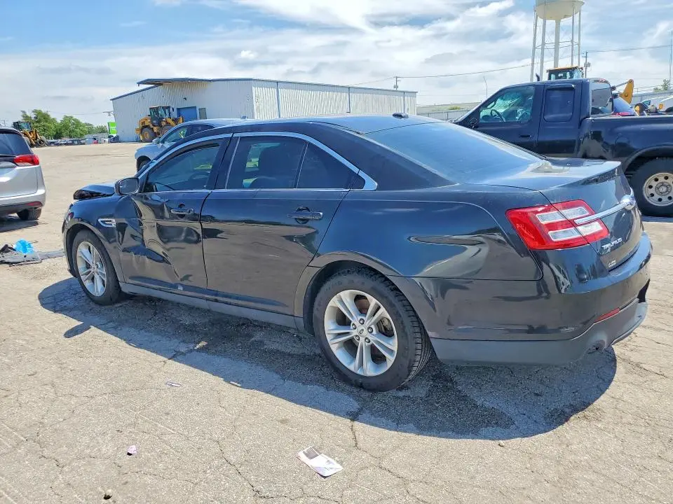 2015 FORD TAURUS SEL  