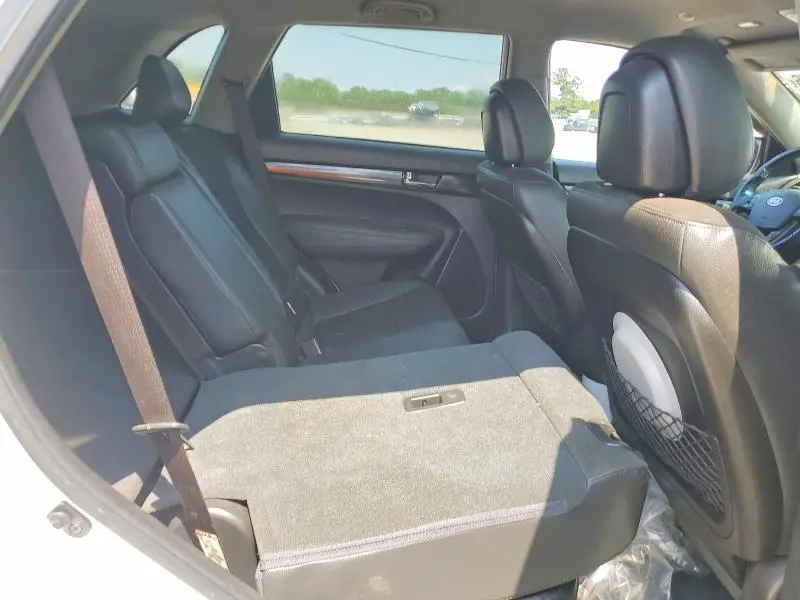 2012 KIA SORENTO EX  