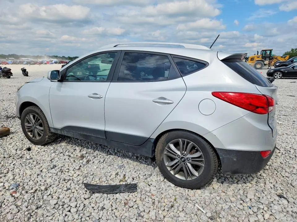 2015 HYUNDAI TUCSON SE  