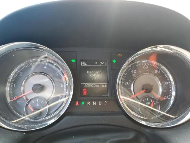 2011 CHRYSLER TOWN & COUNTRY TOURING L  