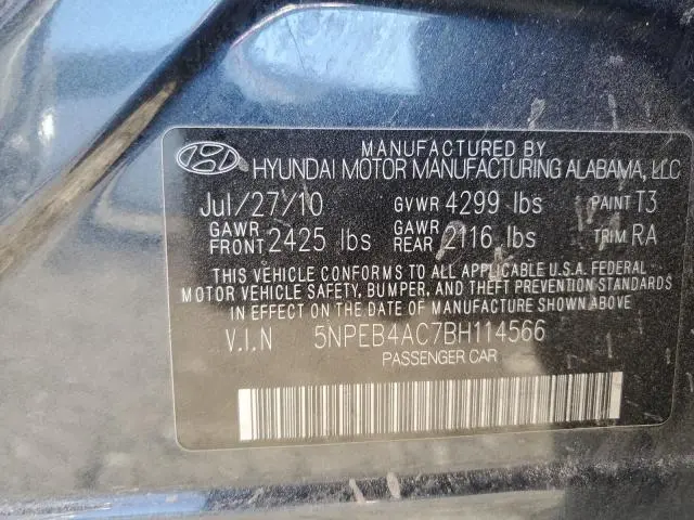 2011 HYUNDAI SONATA GLS  