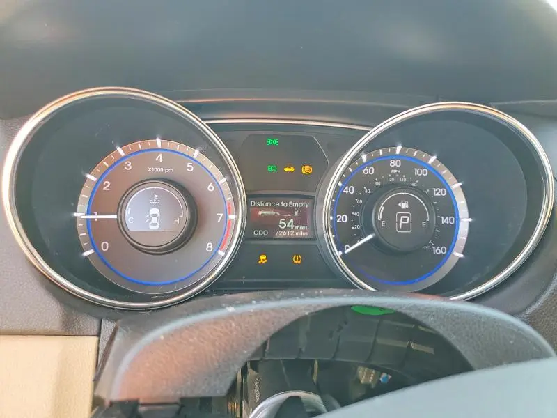 2013 HYUNDAI SONATA GLS  
