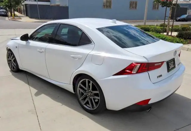2016 LEXUS IS 200T  