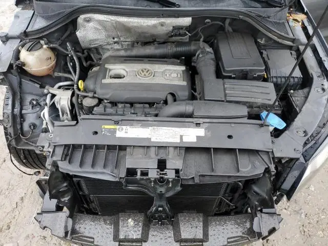 2016 VOLKSWAGEN TIGUAN S