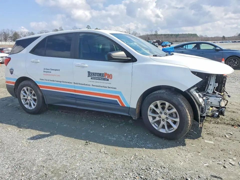 2020 CHEVROLET EQUINOX LS  