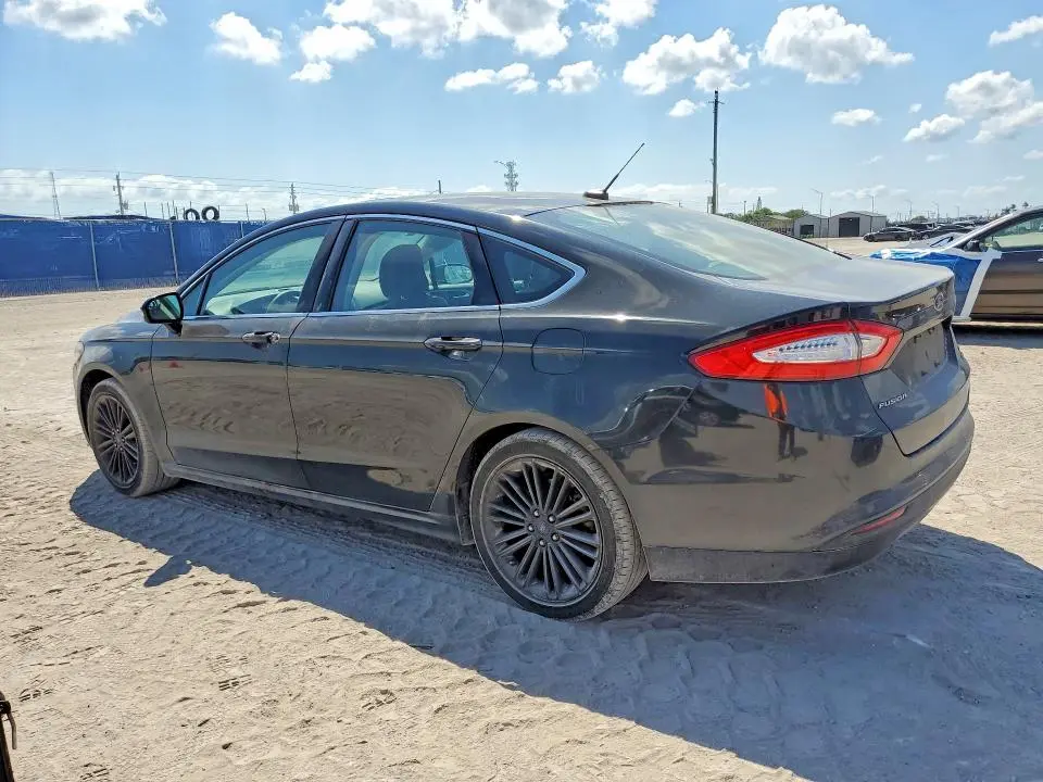 2014 FORD FUSION SE  