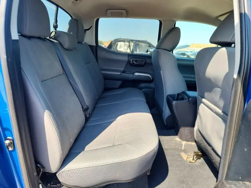 2016 TOYOTA TACOMA SR5 V6  