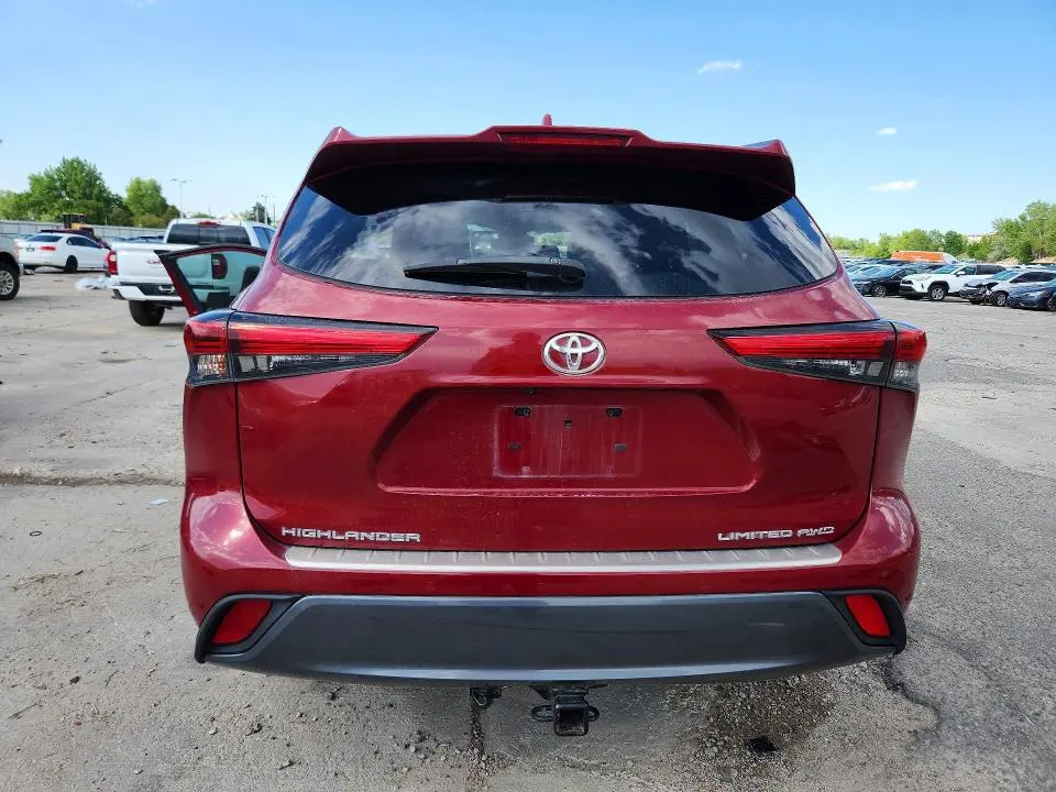2021 TOYOTA HIGHLANDER LIMITED  