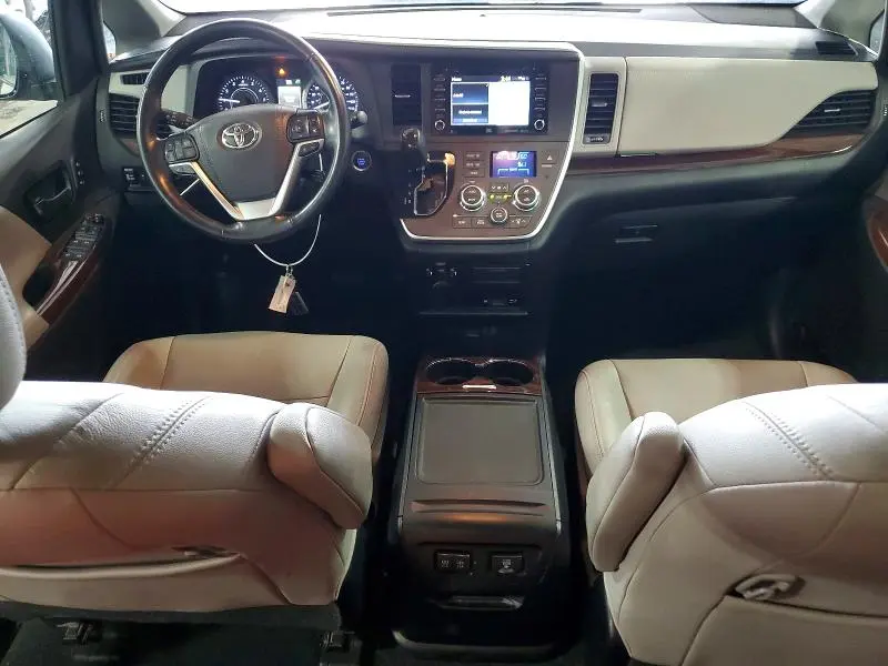 2020 TOYOTA SIENNA LIMITED PREMIUM 7-PASSENGER  
