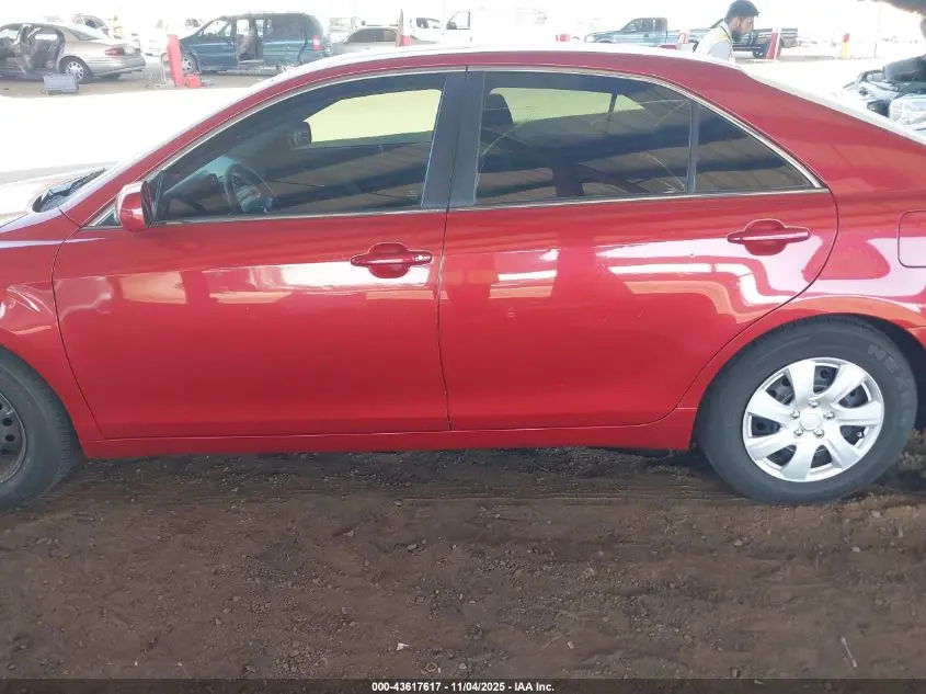2011 TOYOTA CAMRY LE