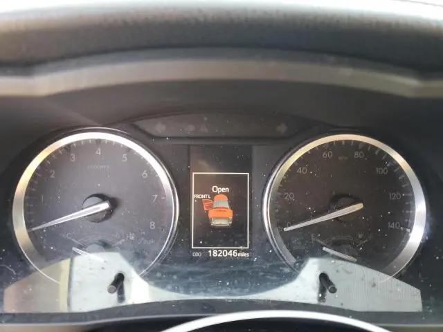 2014 TOYOTA HIGHLANDER XLE  
