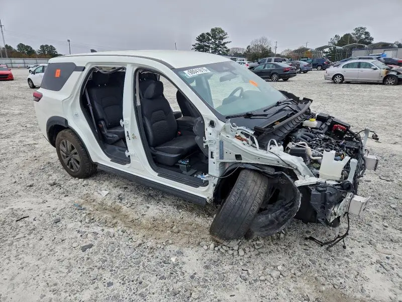 2024 NISSAN PATHFINDER S  