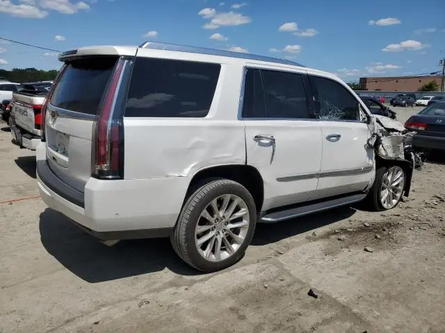 2019 CADILLAC ESCALADE LUXURY  
