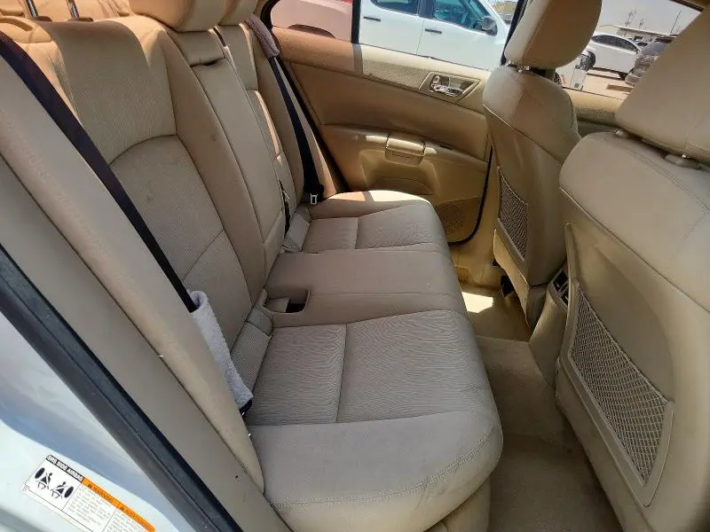 2011 SUZUKI KIZASHI SE  