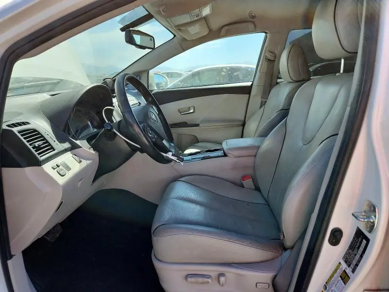 2015 TOYOTA VENZA XLE  