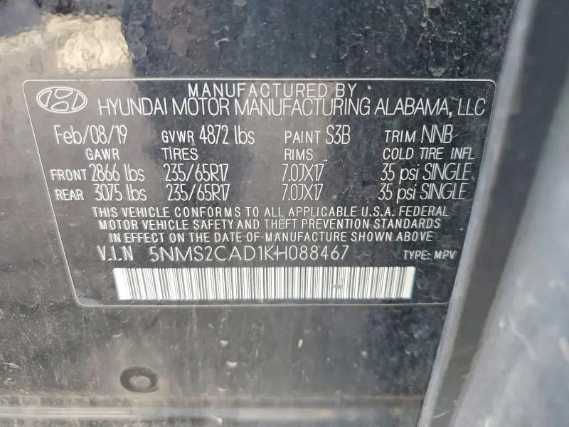 2019 HYUNDAI SANTA FE SE  