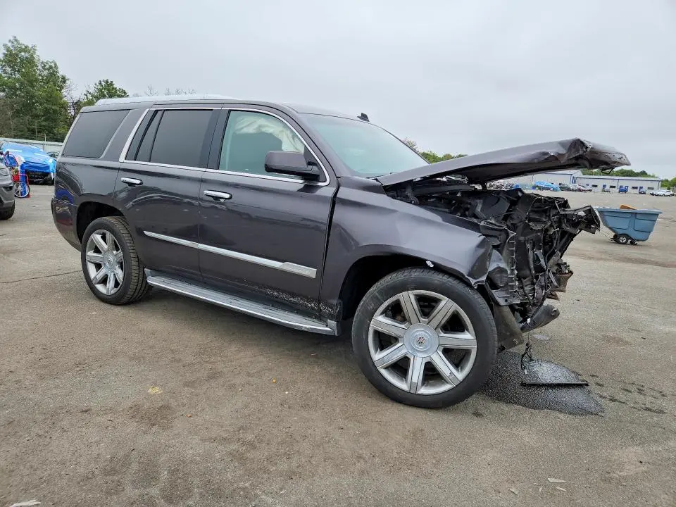 2015 CADILLAC ESCALADE LUXURY  