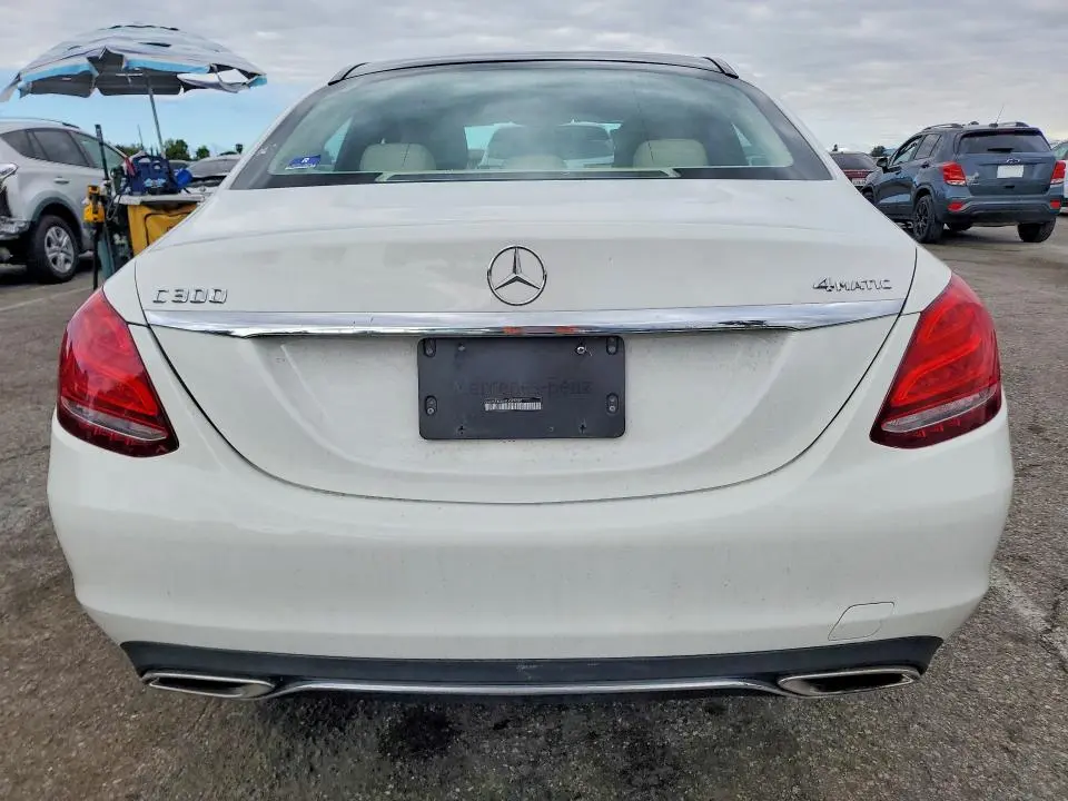 2015 MERCEDES-BENZ C 300 4MATIC  