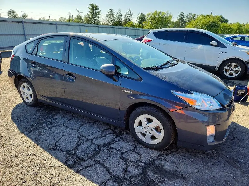 2010 TOYOTA PRIUS IV  