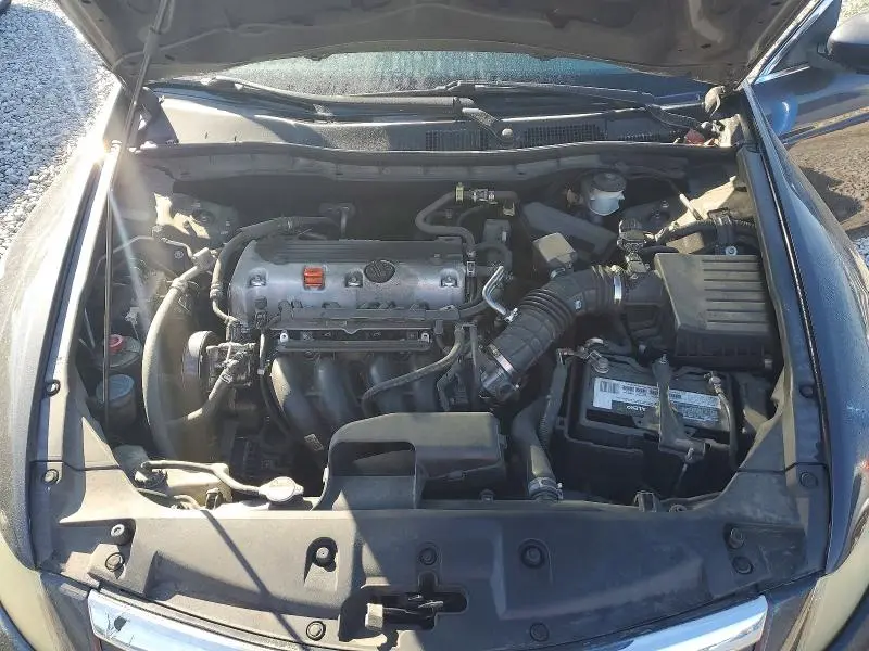 2011 HONDA ACCORD LXP  