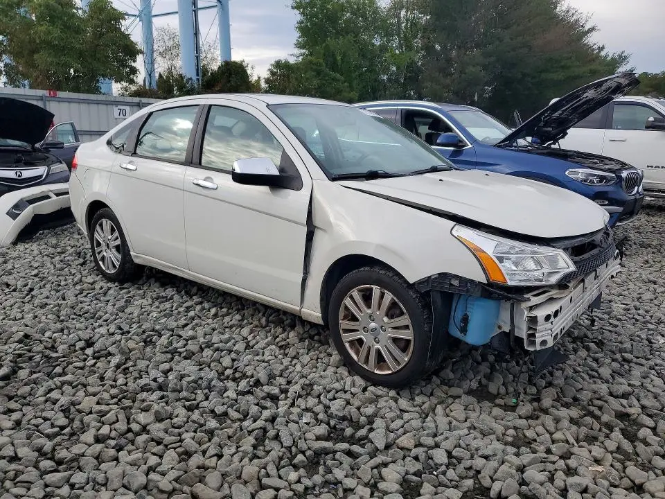 2011 FORD FOCUS SEL  