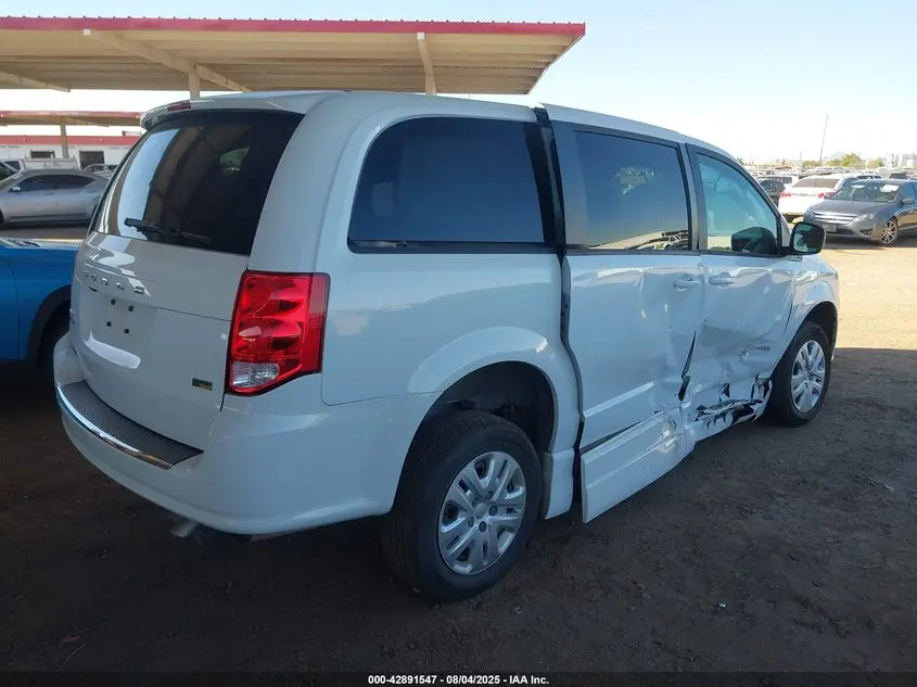 2018 DODGE GRAND CARAVAN SE