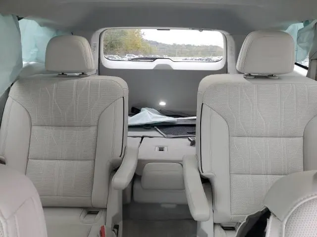 2025 BUICK ENCLAVE AVENIR  