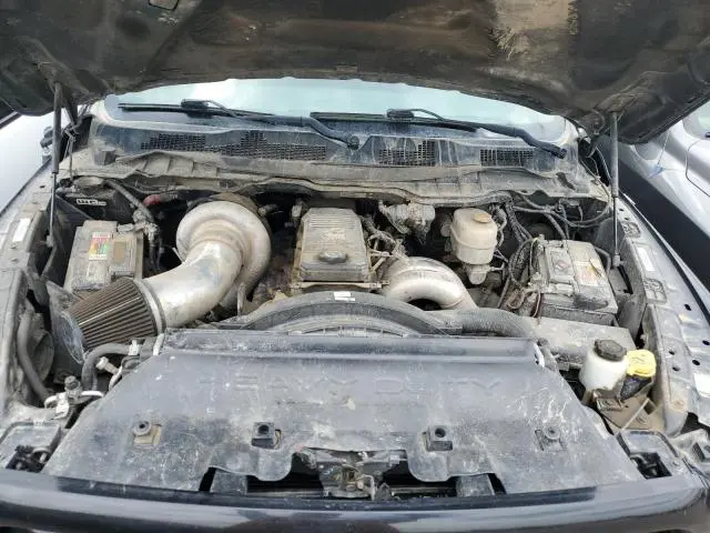 2015 RAM 2500 SLT  