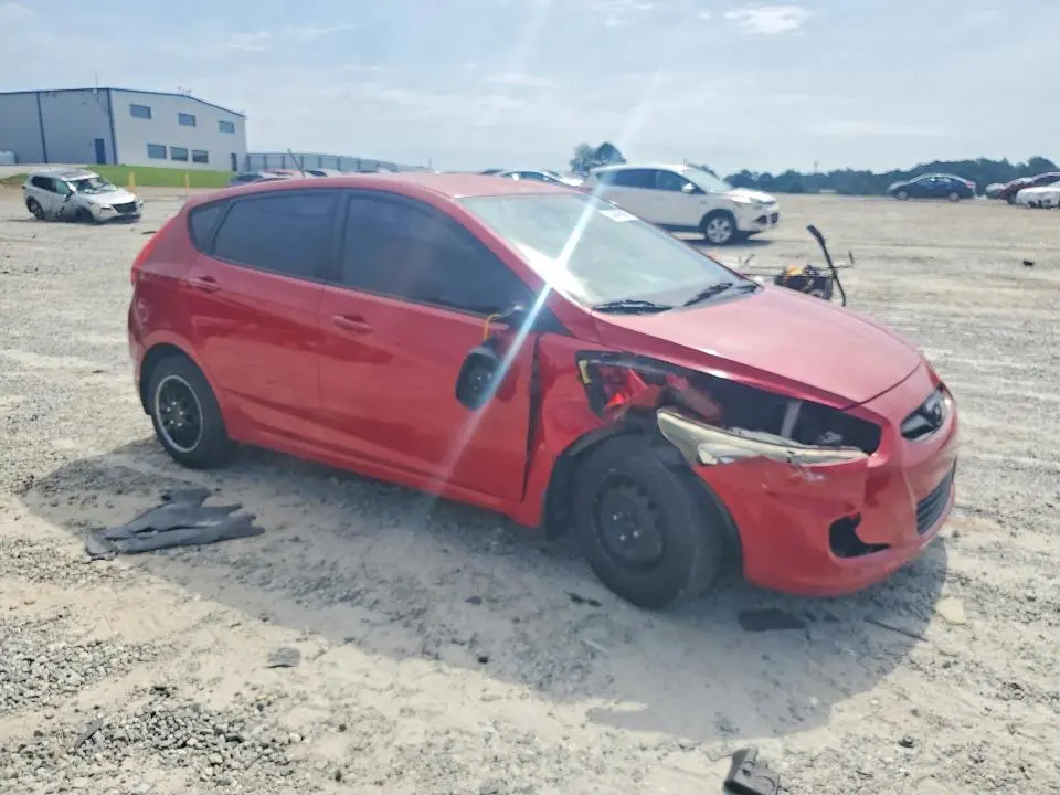 2012 HYUNDAI ACCENT GLS   