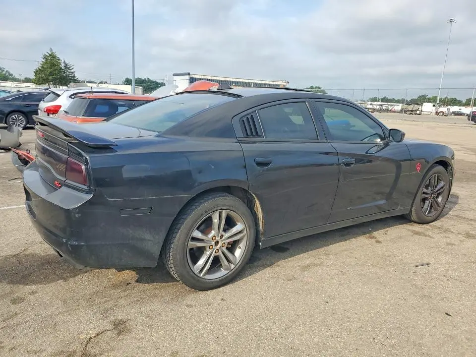 2012 DODGE CHARGER R  